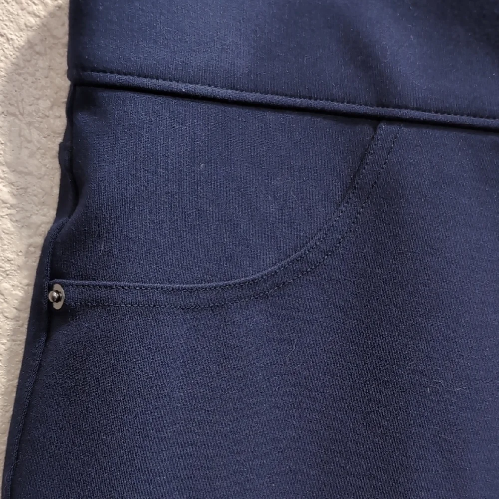 New SPANX Dark Blue Pants - Picture 5 of 5